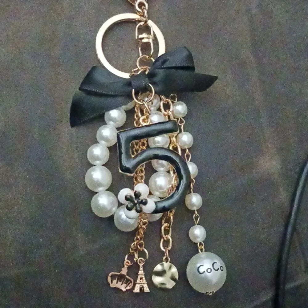 Luxurious No.5 CoCo Pearl Keychain Bag Charm